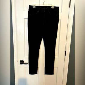 Black women’s Seven7 jeans Size 10